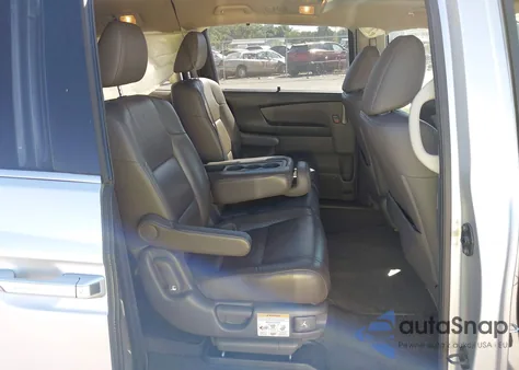 2013 Honda Odyssey Touring/Touring Elite from USA, damaged, VIN 5FNRL5H97DB035138